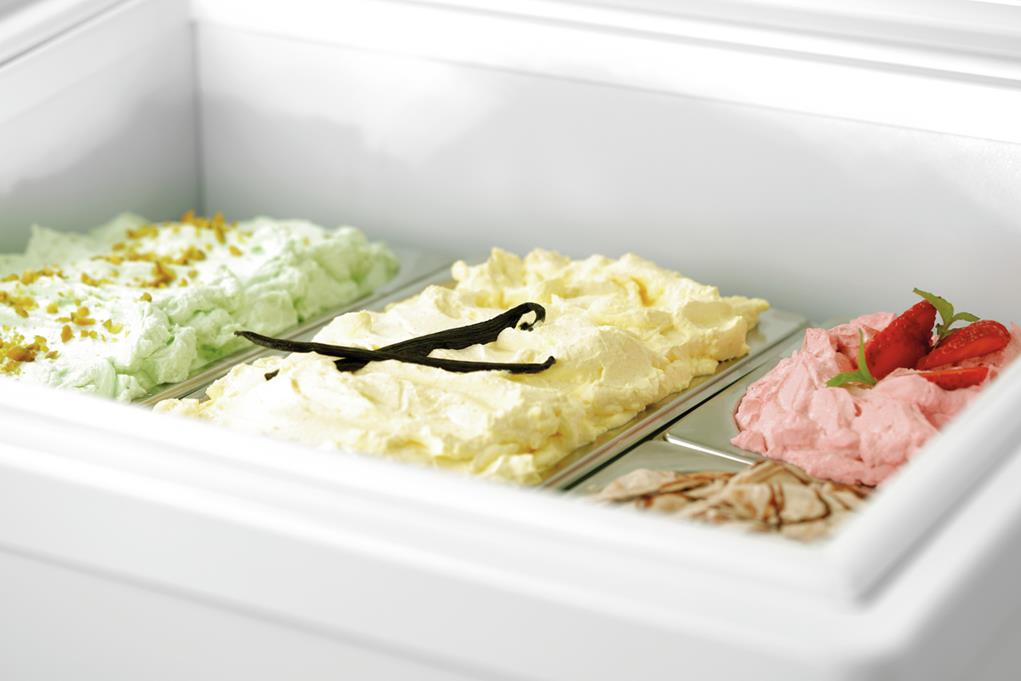 Eisvitrine 3x5L-F Eisvitrine 3x5L-F